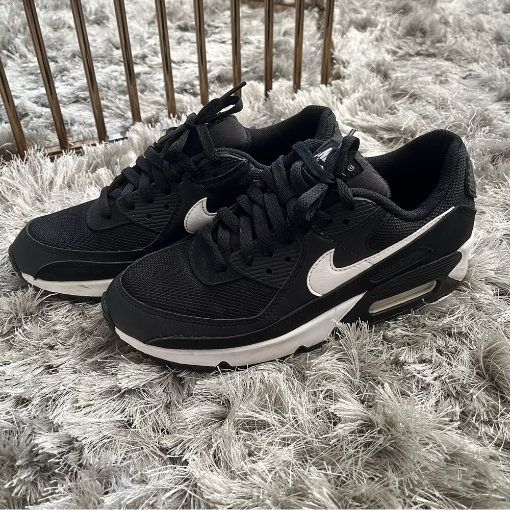 Nike Air Max 90